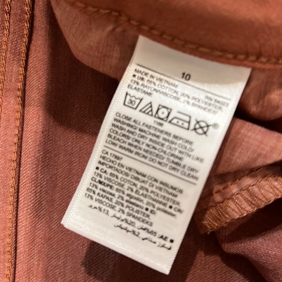 Old Navy size 10 pants - Picture 3 of 4